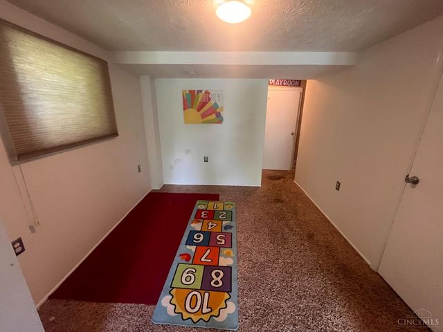 6566 Ripplewood Lane, Cincinnati, OH 45230