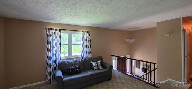 6566 Ripplewood Lane, Cincinnati, OH 45230