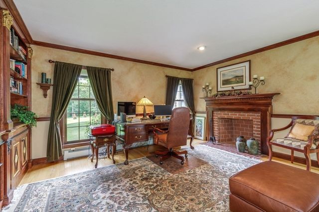 3 Aberdeen St, Windham, NH 03087