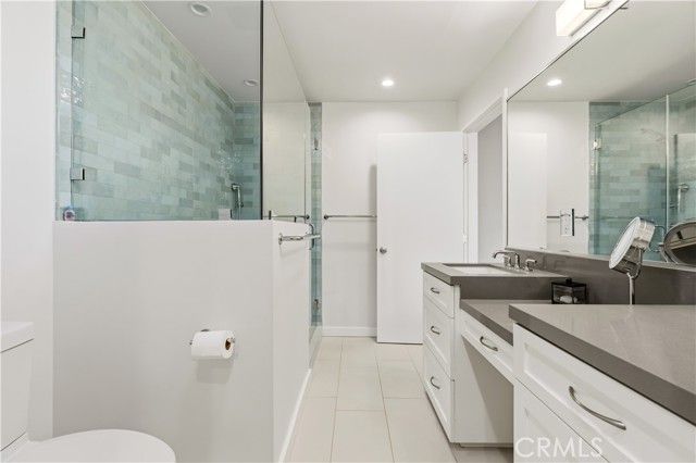 201 N Orange Grove Boulevard 532, Pasadena, CA 91103