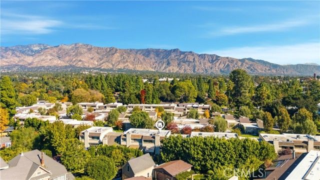 201 N Orange Grove Boulevard 532, Pasadena, CA 91103