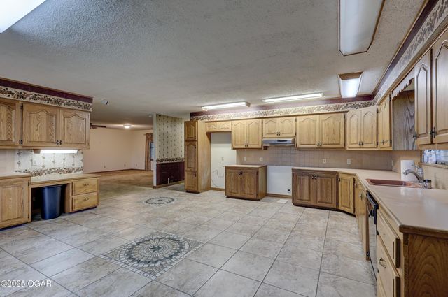 11354 Thorn Road, Jasper, MO 64755