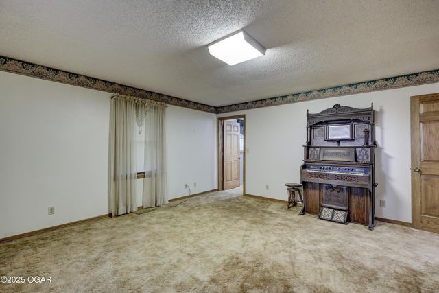 11354 Thorn Road, Jasper, MO 64755