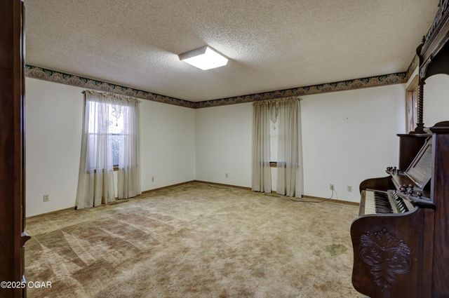 11354 Thorn Road, Jasper, MO 64755