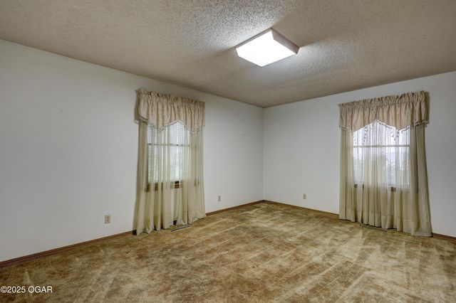 11354 Thorn Road, Jasper, MO 64755
