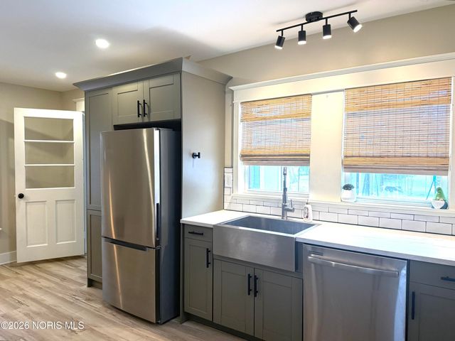 7105 N Curtice Street, Curtice, OH 43412