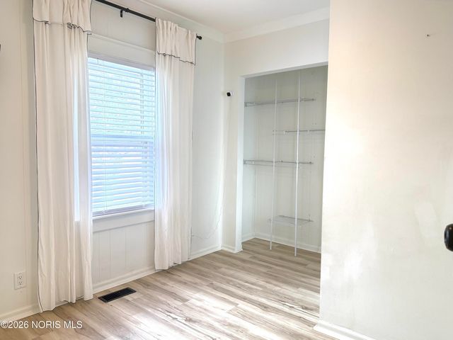 7105 N Curtice Street, Curtice, OH 43412