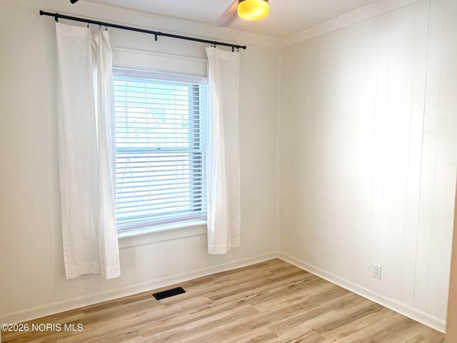 7105 N Curtice Street, Curtice, OH 43412