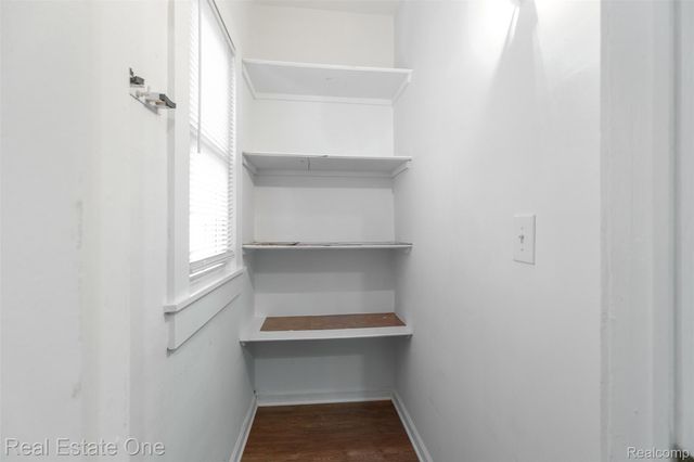 350 Labadie Street, Ecorse, MI 48229