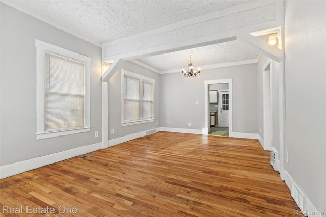 350 Labadie Street, Ecorse, MI 48229