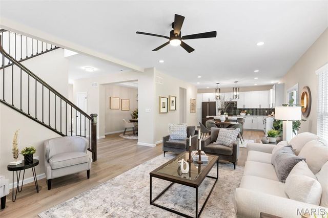 2 Ashford at River Bluffs Manors, Florissant, MO 63031