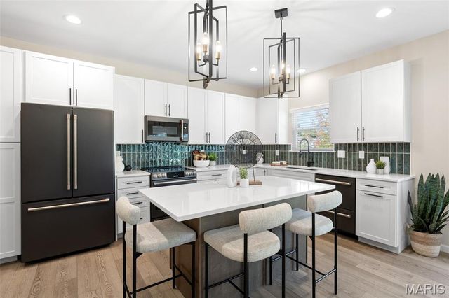 2 Ashford at River Bluffs Manors, Florissant, MO 63031