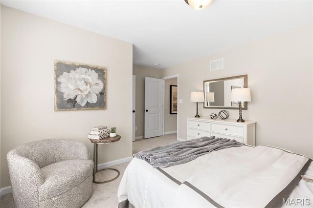 2 Ashford at River Bluffs Manors, Florissant, MO 63031