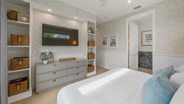 161 TYLER DRIVE, Sarasota, FL 34236