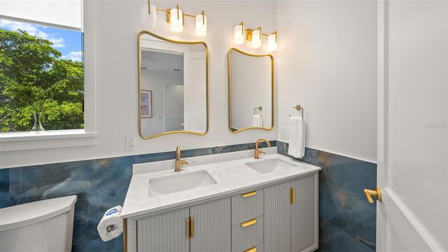 161 TYLER DRIVE, Sarasota, FL 34236