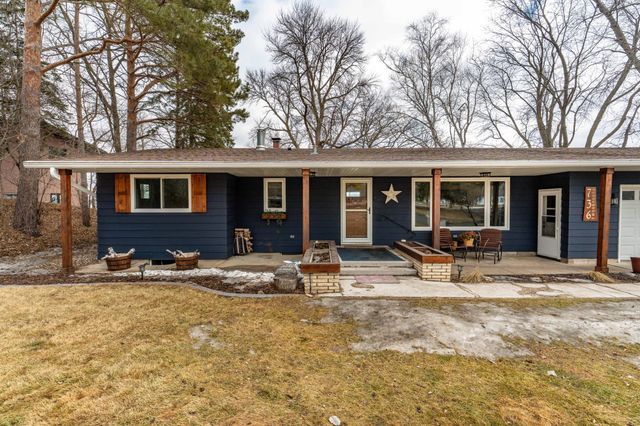 736 Shorewood Drive, Detroit Lakes, MN 56501