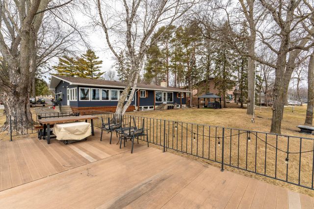 736 Shorewood Drive, Detroit Lakes, MN 56501