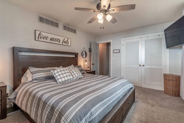 736 Shorewood Drive, Detroit Lakes, MN 56501