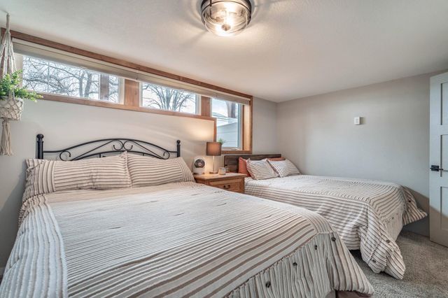 736 Shorewood Drive, Detroit Lakes, MN 56501