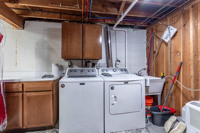 736 Shorewood Drive, Detroit Lakes, MN 56501