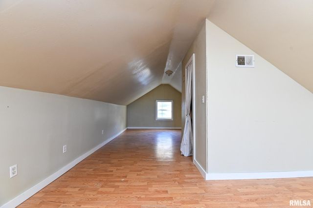 7710 S JEFFERSON Street, Bartonville, IL 61607