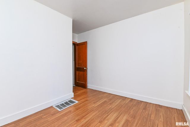 7710 S JEFFERSON Street, Bartonville, IL 61607