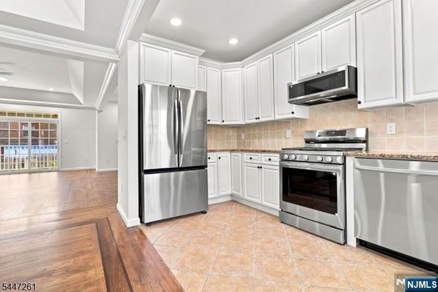 97 Astor Street, Newark, NJ 07114