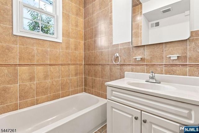 97 Astor Street, Newark, NJ 07114