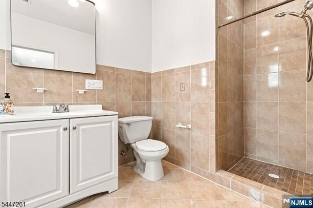 97 Astor Street, Newark, NJ 07114
