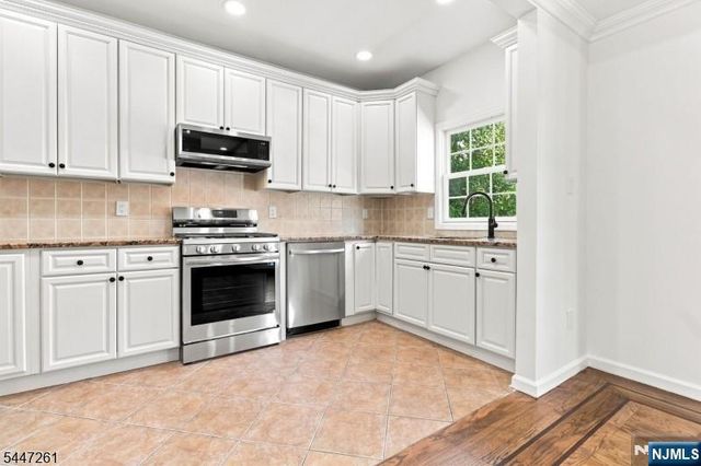 97 Astor Street, Newark, NJ 07114