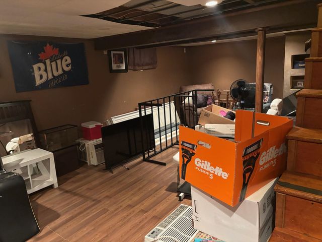 13 Batchelder Ave Apt 1, Manchester, NH 03103