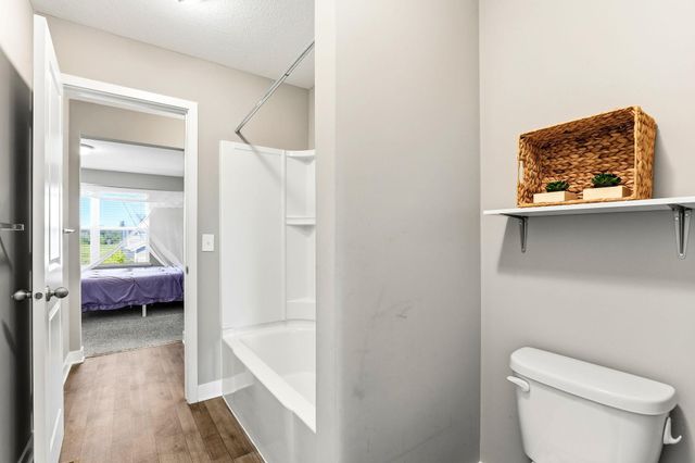 16206 Europa Avenue N, Hugo, MN 55038