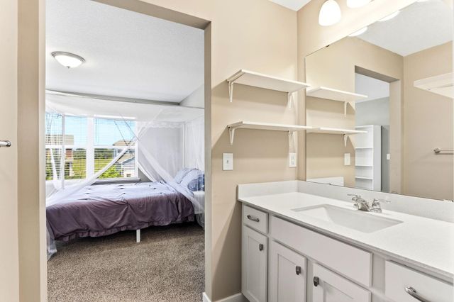 16206 Europa Avenue N, Hugo, MN 55038