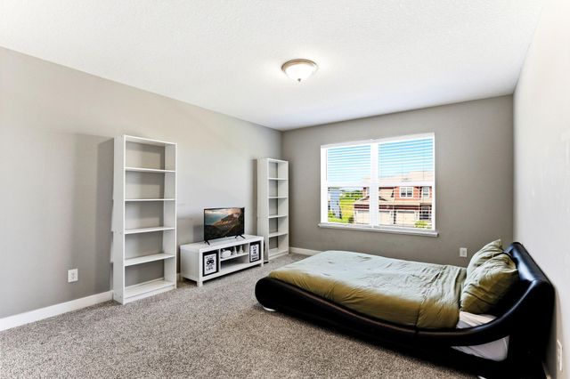 16206 Europa Avenue N, Hugo, MN 55038