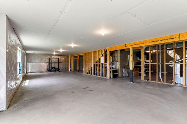16206 Europa Avenue N, Hugo, MN 55038