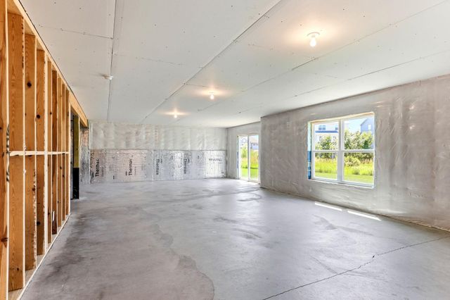 16206 Europa Avenue N, Hugo, MN 55038