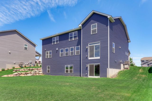 16206 Europa Avenue N, Hugo, MN 55038