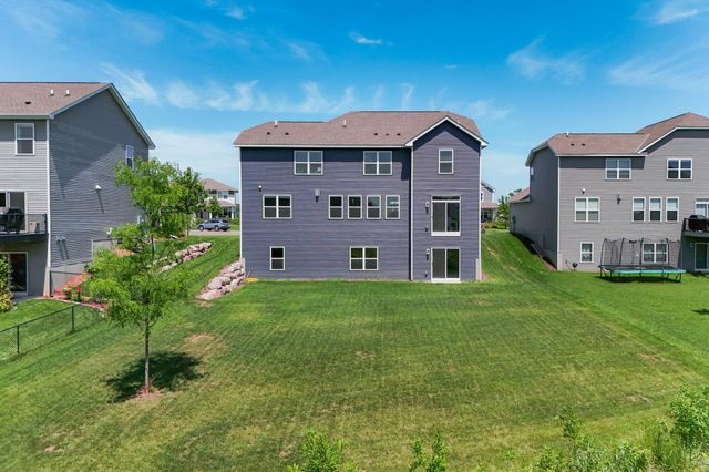 16206 Europa Avenue N, Hugo, MN 55038