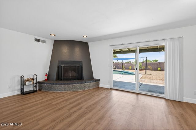 4941 W PHELPS Road, Glendale, AZ 85306