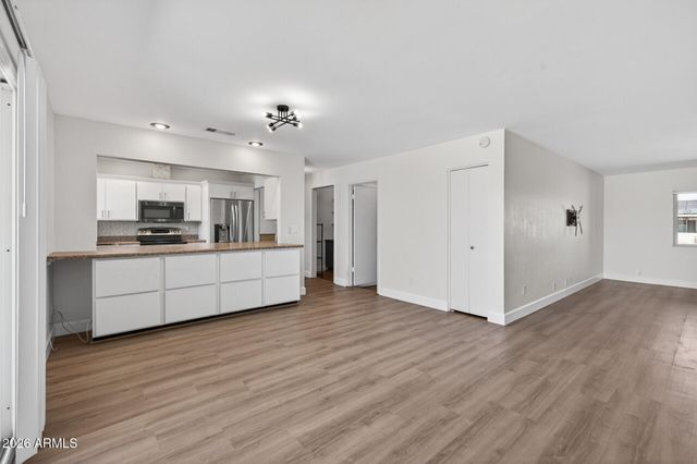 4941 W PHELPS Road, Glendale, AZ 85306