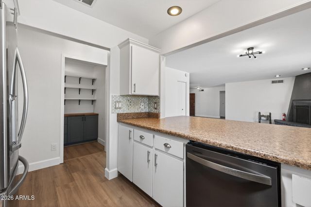 4941 W PHELPS Road, Glendale, AZ 85306