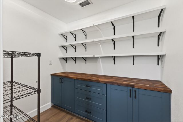 4941 W PHELPS Road, Glendale, AZ 85306