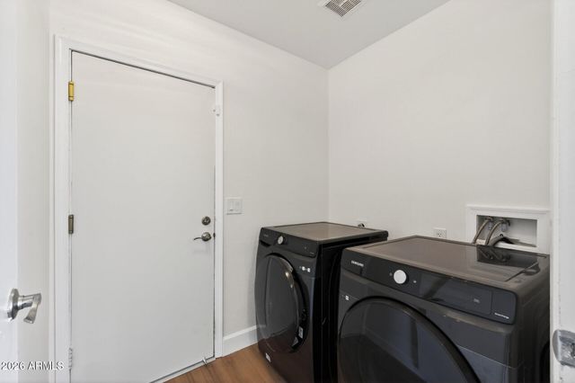 4941 W PHELPS Road, Glendale, AZ 85306