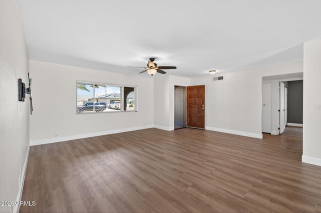 4941 W PHELPS Road, Glendale, AZ 85306