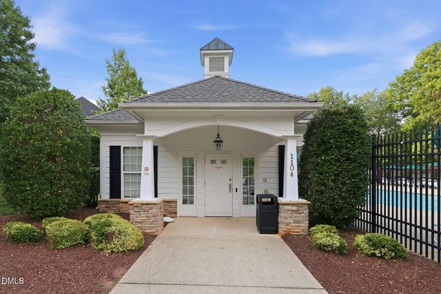 4616 Paces Ferry Drive, Durham, NC 27712