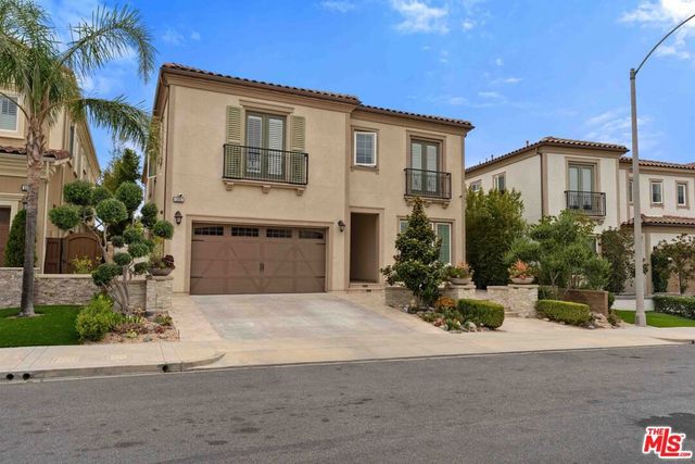 11925 N Ricasoli Way, Porter Ranch, CA 91326