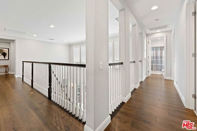 11925 N Ricasoli Way, Porter Ranch, CA 91326