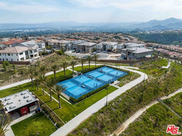11925 N Ricasoli Way, Porter Ranch, CA 91326