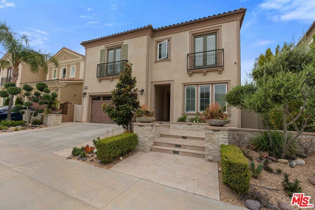 11925 N Ricasoli Way, Porter Ranch, CA 91326