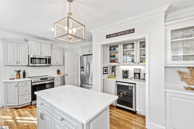 604 Crescent Avenue, Greenville, SC 29601